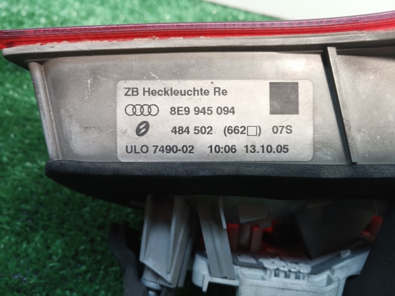 Recambio de piloto trasero derecho interior para audi a4 avant (8e) referencia OEM IAM 8E9945094 8E9945094 8E9945094