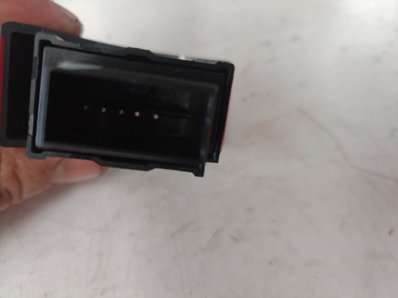 Recambio de warning para opel corsa c sri referencia OEM IAM 9164141 9164141 9164141