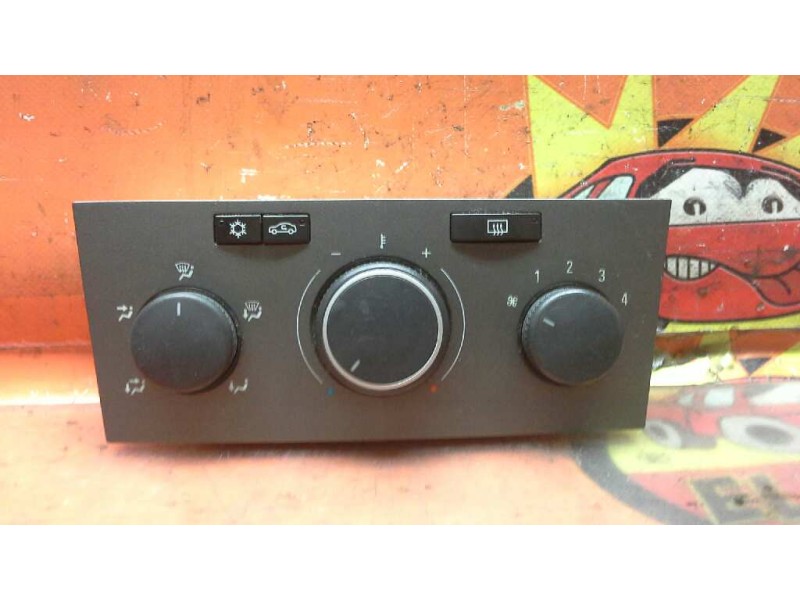 Recambio de mando climatizador para opel zafira b essentia referencia OEM IAM 13201300 13201300 13201300