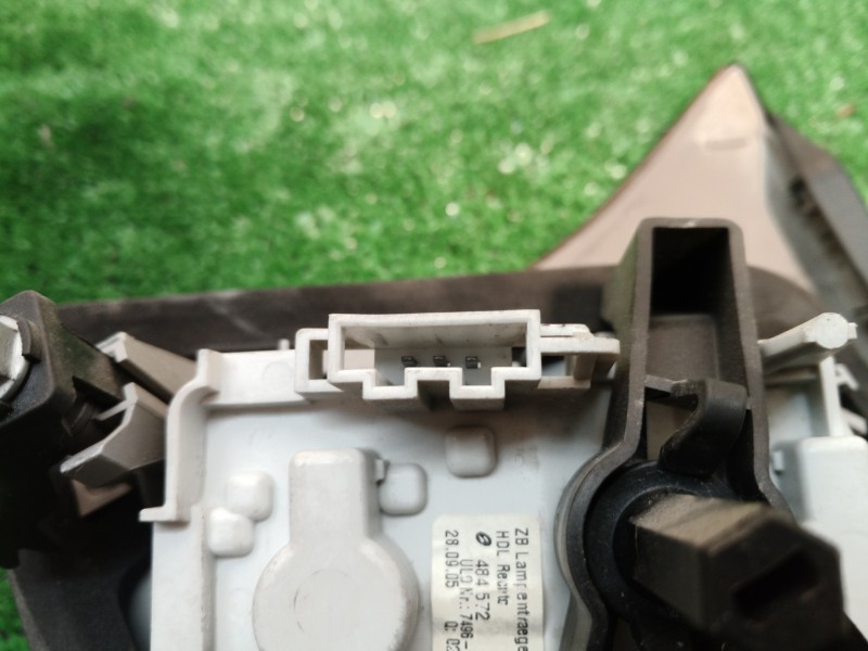 Recambio de piloto trasero derecho interior para audi a4 avant (8e) referencia OEM IAM 8E9945094 8E9945094 8E9945094