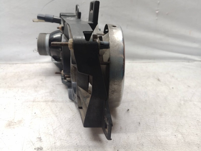 Recambio de faro izquierdo para bmw serie 5 berlina (e34) 525tds referencia OEM IAM 63121391597 63121391597 63121391597