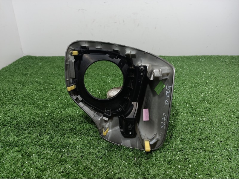 Recambio de moldura para peugeot 108 active referencia OEM IAM 550110H010 550110H010 550110H010