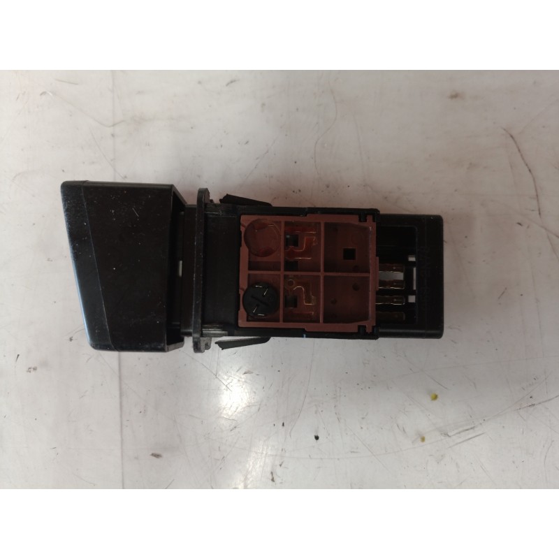 Recambio de warning para mazda 5 berl. (cr) 2.0 crtd sportive (105kw) referencia OEM IAM 15A468 15A468 15A468