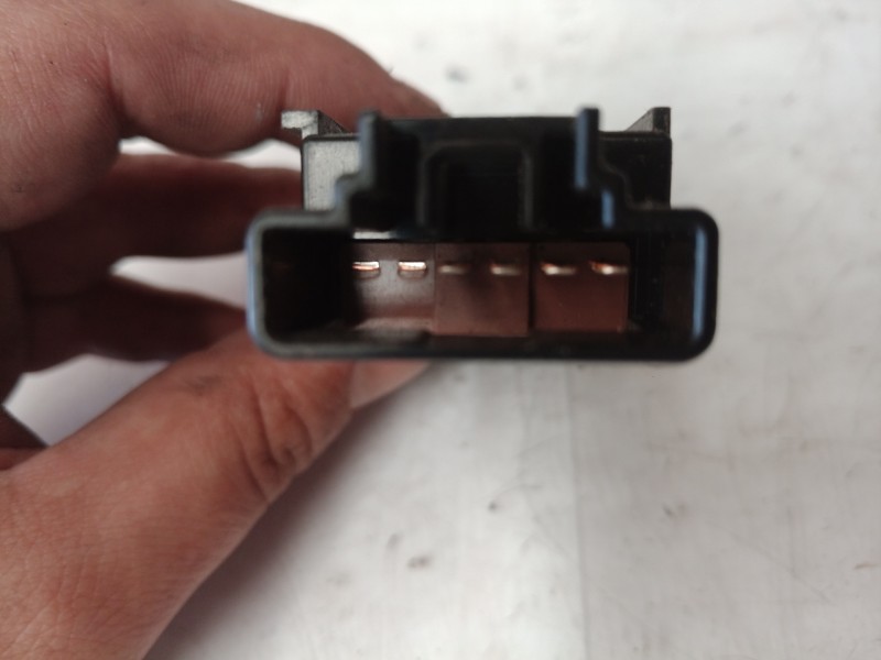 Recambio de warning para mazda 5 berl. (cr) 2.0 crtd sportive (105kw) referencia OEM IAM 15A468 15A468 15A468