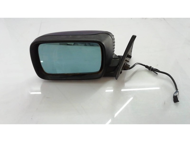 Recambio de retrovisor izquierdo para bmw serie 5 berlina (e34) 525tds referencia OEM IAM E10117351 E10117351 E10117352