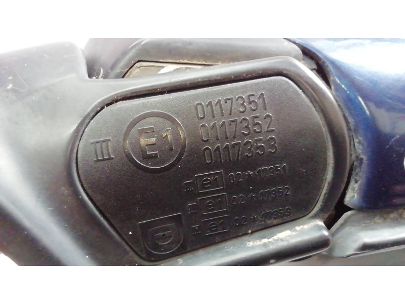 Recambio de retrovisor izquierdo para bmw serie 5 berlina (e34) 525tds referencia OEM IAM E10117351 E10117351 E10117352