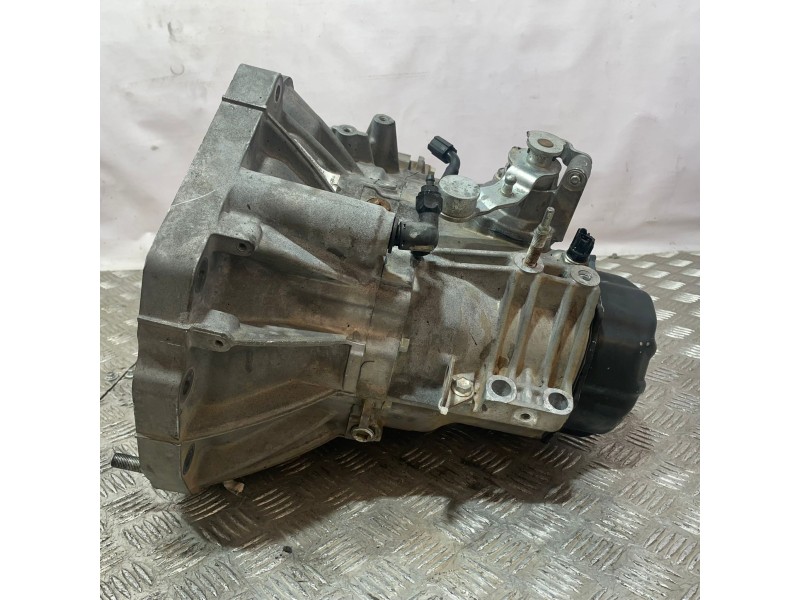 Recambio de caja cambios para suzuki sx4 rw (ey) gl referencia OEM IAM   