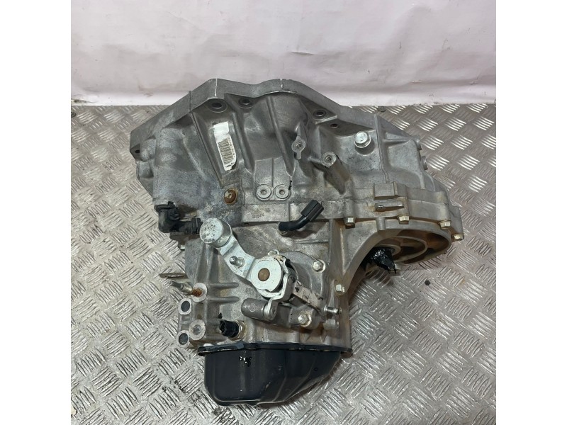 Recambio de caja cambios para suzuki sx4 rw (ey) gl referencia OEM IAM   