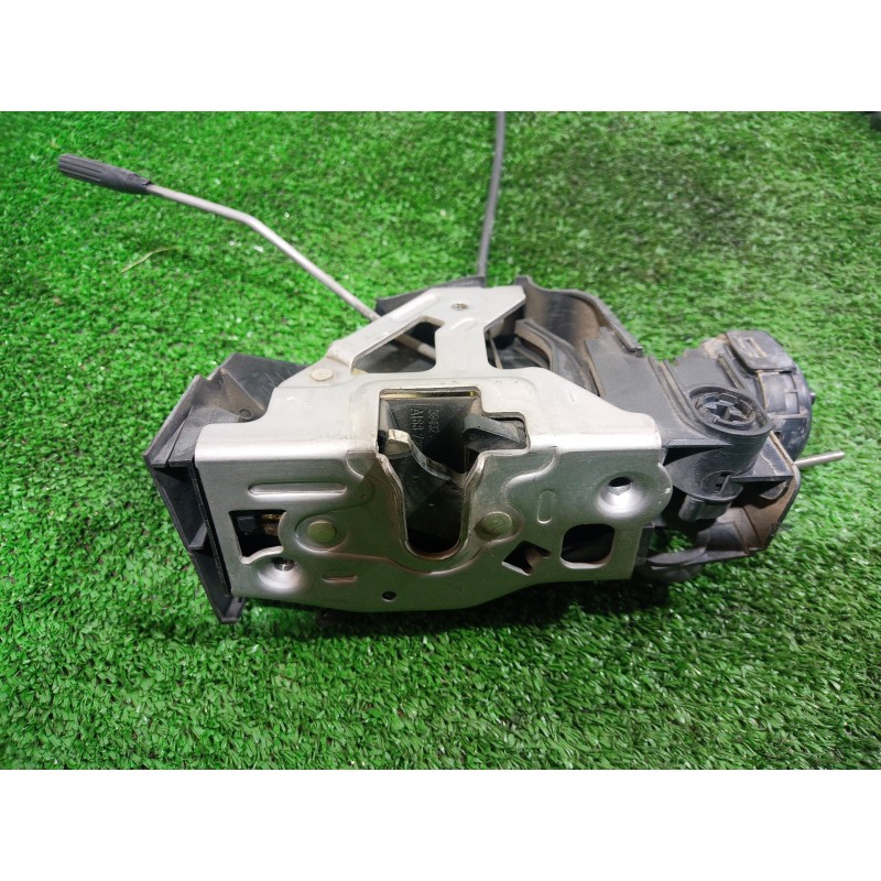 Recambio de cerradura puerta delantera izquierda para mercedes-benz clase a (w168) 170 cdi (168.009) referencia OEM IAM   