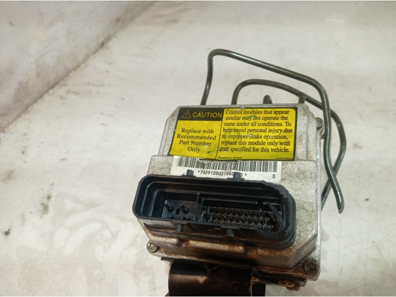 Recambio de abs para daewoo kalos 1.4 se referencia OEM IAM 18043891 18043891 12202512