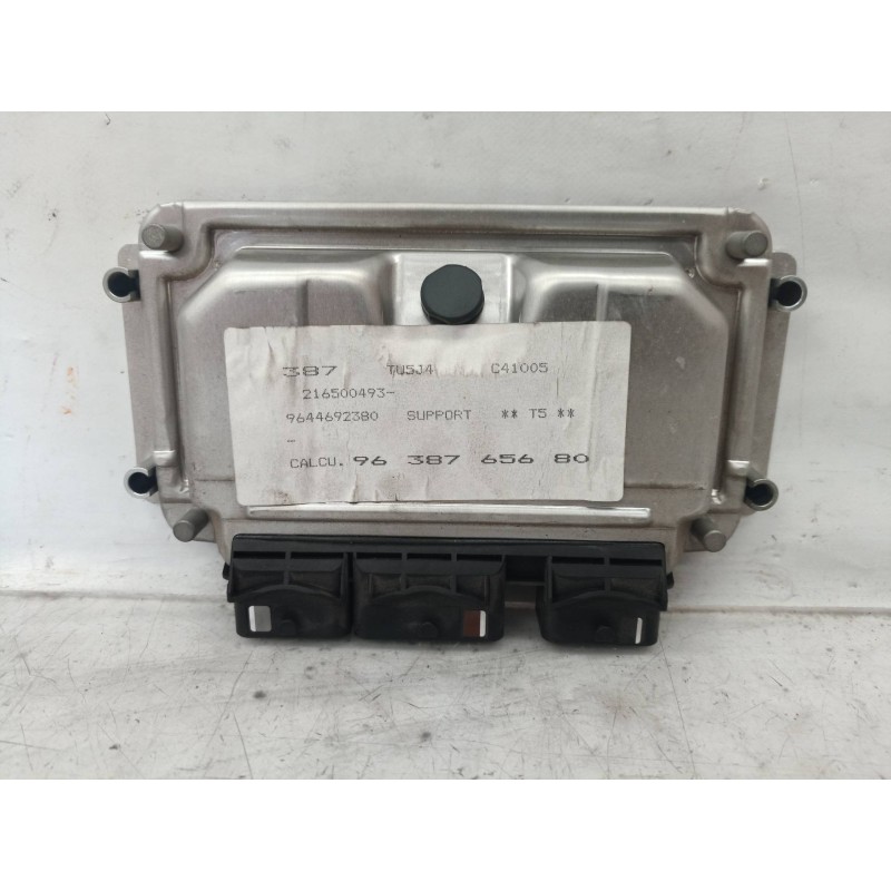 Recambio de centralita motor uce para peugeot 307 (s1) xn referencia OEM IAM 0261206943 0261206943 9645733380