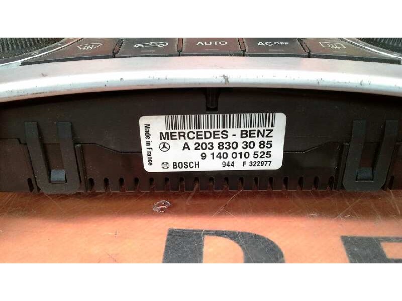 Recambio de mando climatizador para mercedes-benz clase c (w203) berlina referencia OEM IAM A2038303085  
