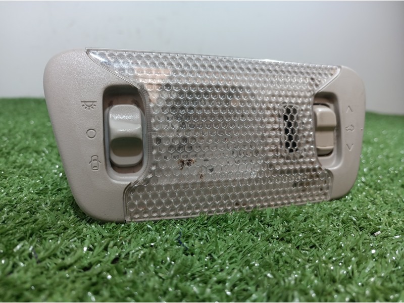 Recambio de luz interior para peugeot 108 active referencia OEM IAM 812600H030 812600H030 812600H030