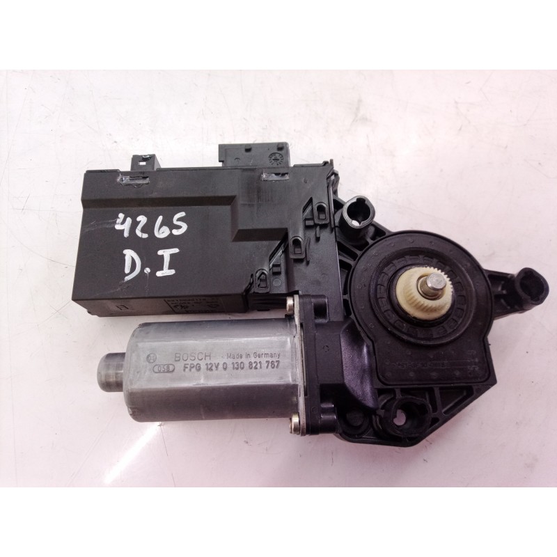 Recambio de motor elevalunas delantero izquierdo para peugeot 307 (s1) xn referencia OEM IAM 0130821767 0130821767 0130821767