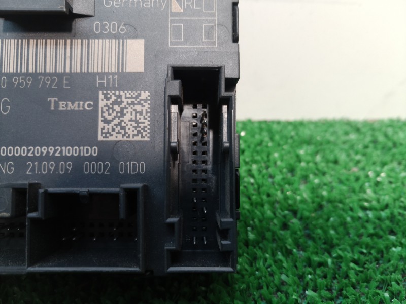 Recambio de modulo electronico para audi q5 (8r) 3.0 tdi referencia OEM IAM 8K0959792J 8K0959792J 8K0959792E