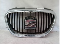 Recambio de rejilla delantera para seat toledo (5p2) referencia OEM IAM   