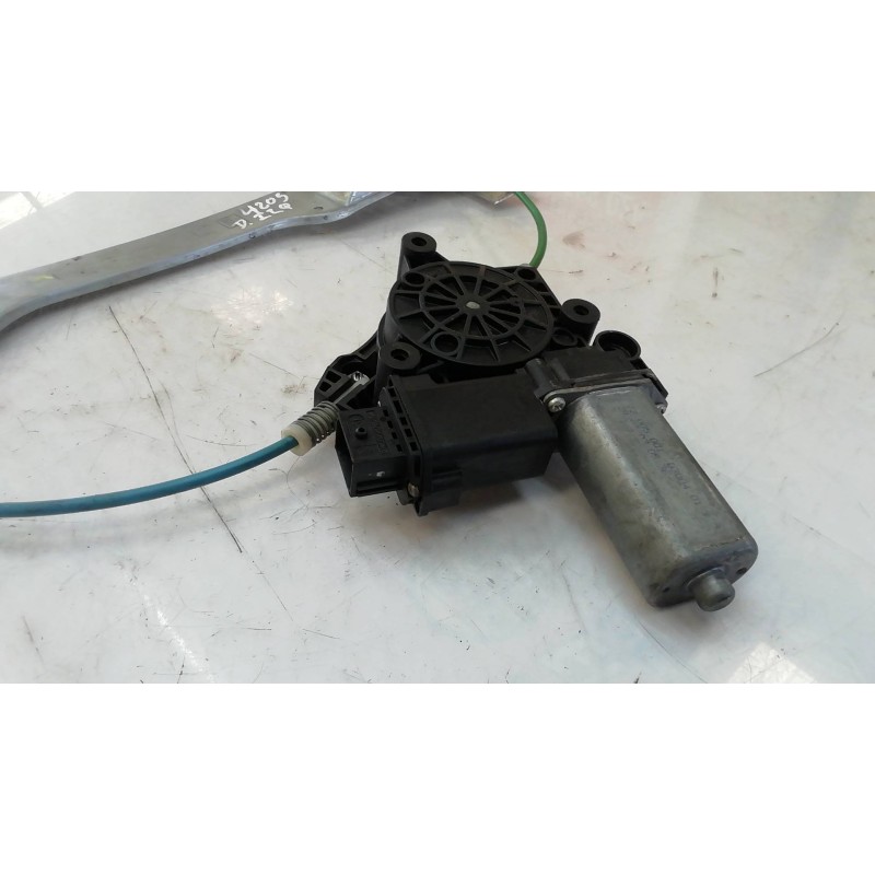 Recambio de elevalunas delantero izquierdo para opel corsa d enjoy referencia OEM IAM D300401 D300401 D300401