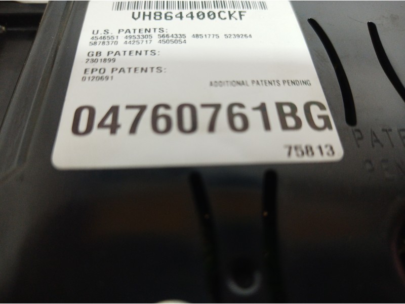 Recambio de luz interior para jeep cherokee (kj) 2.5 crd básico referencia OEM IAM 04760761BG 04760761BG 04760761