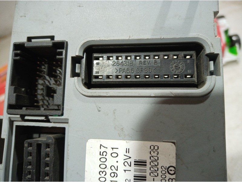 Recambio de unidad control multiplexado para fiat stilo (192) referencia OEM IAM 46797611 46797611 46797611