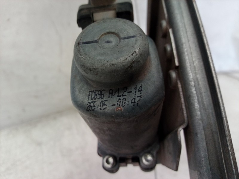 Recambio de elevalunas delantero izquierdo para renault scenic ii referencia OEM IAM FC696A FC696A FC696