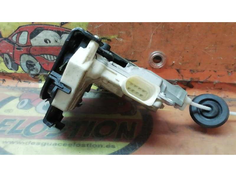 Recambio de cerradura puerta trasera izquierda para audi a4 berlina (8e) referencia OEM IAM 8E0839015AA  