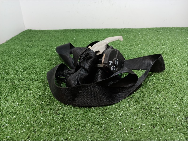 Recambio de cinturon seguridad delantero derecho para audi a3 (8l) referencia OEM IAM 33004615 33004615 33004615