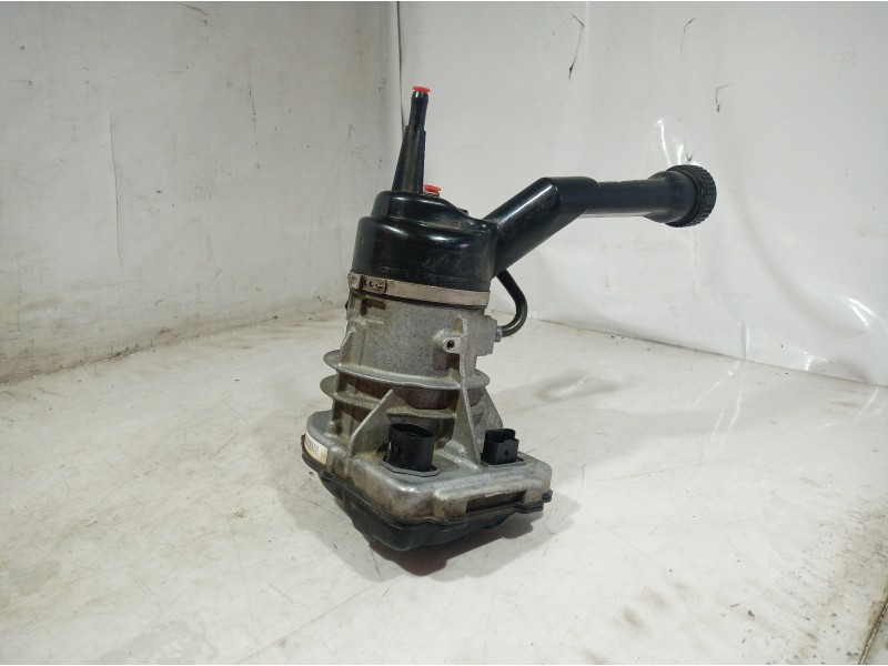 Recambio de bomba direccion para citroën c4 picasso millenium referencia OEM IAM 9681594880 9681594880 9681594880