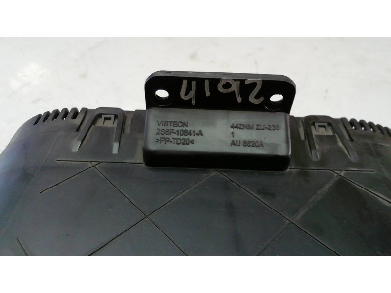 Recambio de cuadro instrumentos para ford fiesta (cbk) ambiente referencia OEM IAM 2S6F10841A 2S6F10841 44ZNMZU236