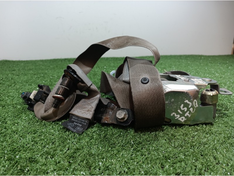 Recambio de cinturon seguridad delantero izquierdo para kia carens referencia OEM IAM 888101D200S8 888101D200S8 888101D200S8