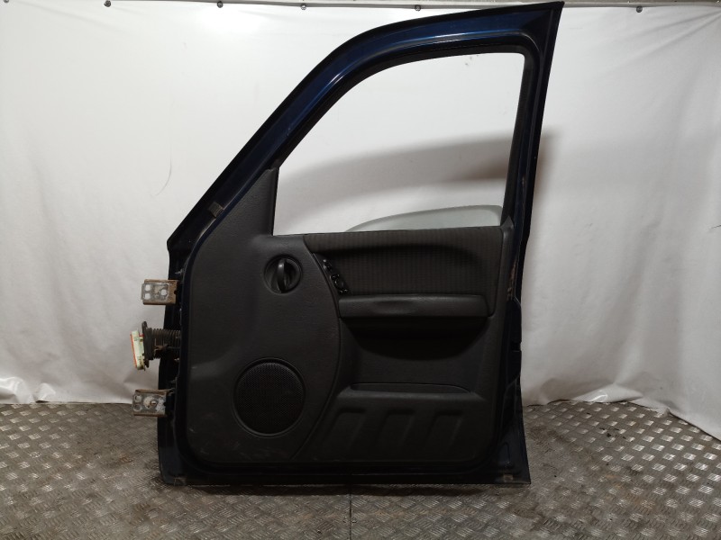 Recambio de puerta delantera derecha para jeep cherokee (kj) 2.5 crd básico referencia OEM IAM 55176890AI 55176890AI 55176890AI