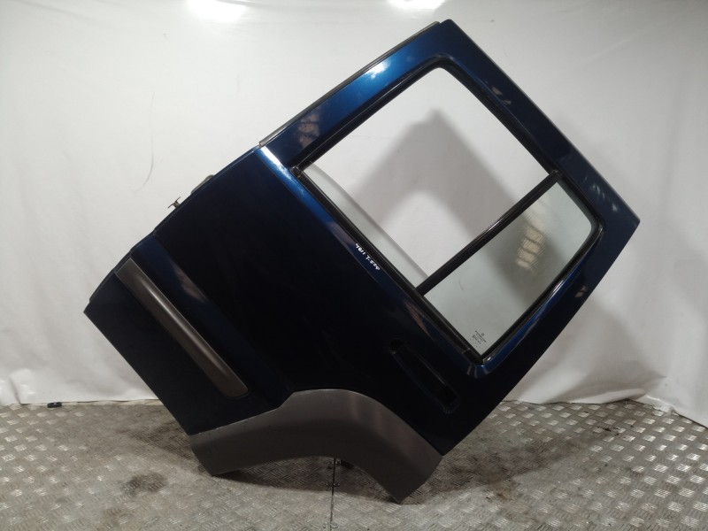Recambio de puerta trasera izquierda para jeep cherokee (kj) 2.5 crd básico referencia OEM IAM 55176907AI 55176907AI 55176907