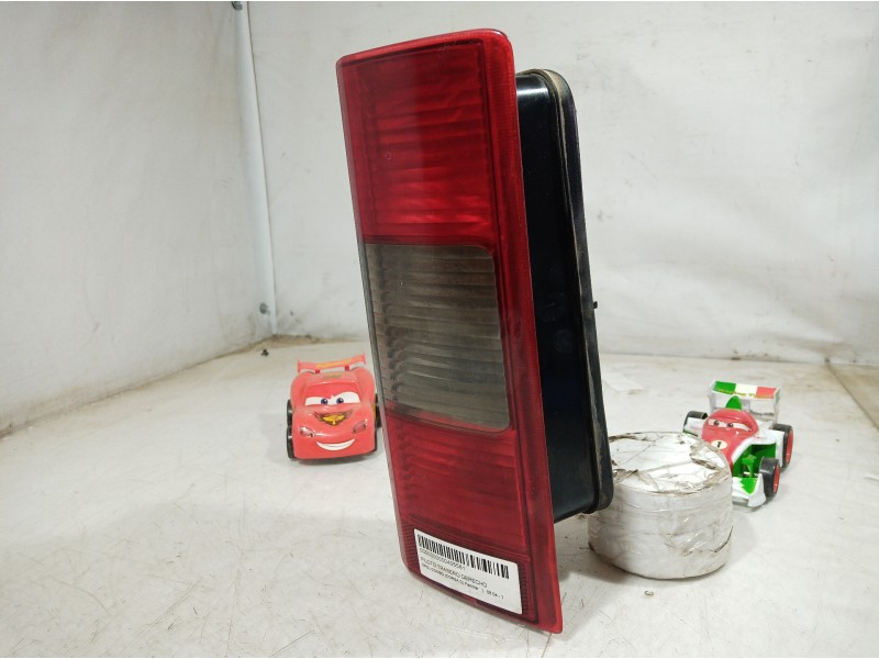 Recambio de piloto trasero derecho para opel combo (corsa c) familiar referencia OEM IAM   