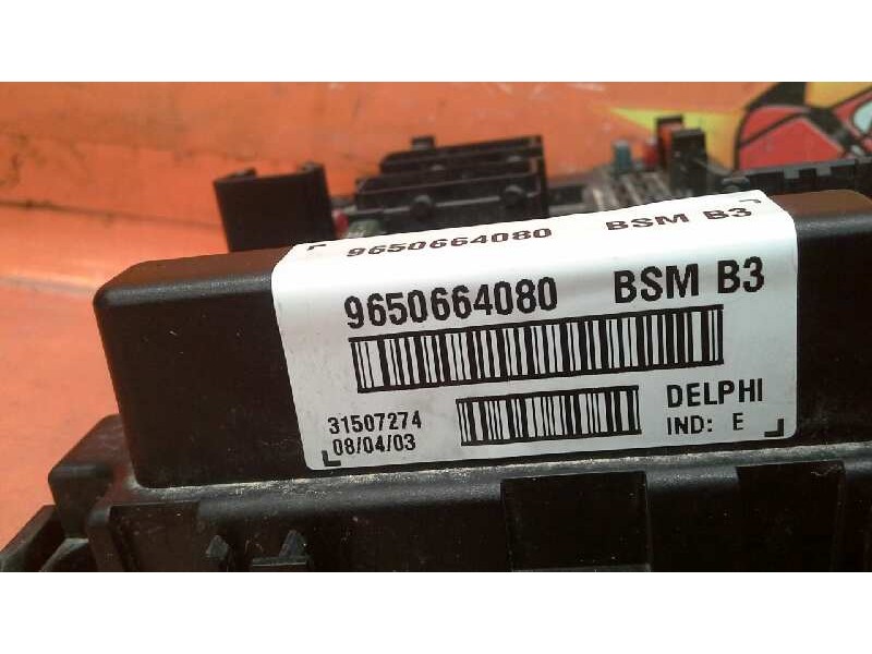Recambio de caja reles / fusibles para peugeot 307 (s1) xs referencia OEM IAM 9650664080  