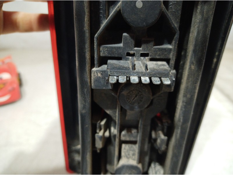 Recambio de piloto trasero derecho para opel combo (corsa c) familiar referencia OEM IAM   