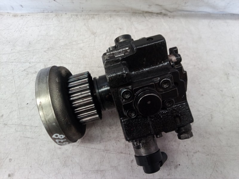 Recambio de bomba inyeccion para audi q7 (4l) 4l/xbunq1 referencia OEM IAM 0986437092 0986437092 059130851