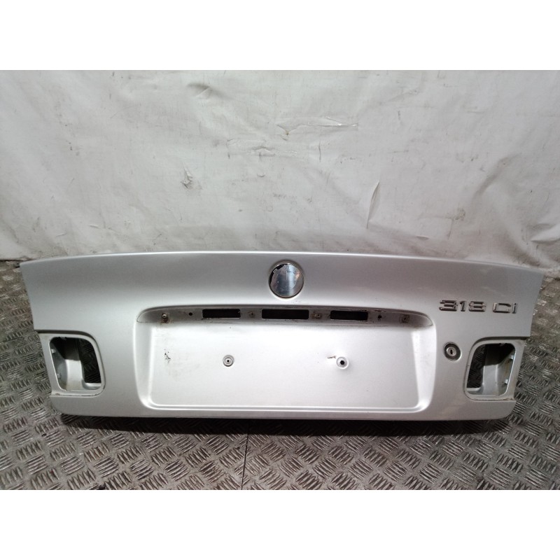 Recambio de tapa maletero para bmw serie 3 coupe (e46) 318 ci referencia OEM IAM   