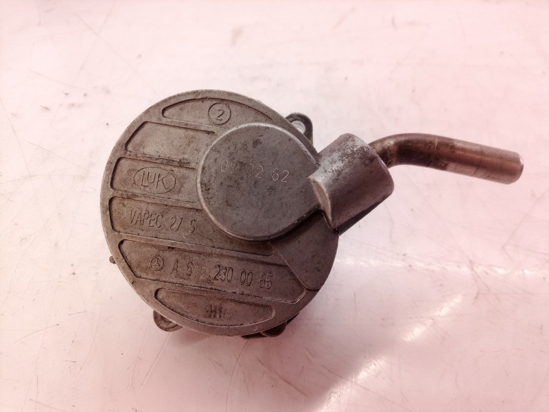 Recambio de depresor freno / bomba vacio para mercedes-benz clase m (w163) 270 cdi (163.113) referencia OEM IAM A6122300065 A612