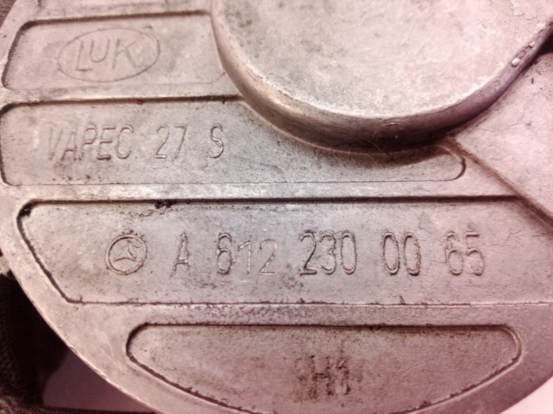 Recambio de depresor freno / bomba vacio para mercedes-benz clase m (w163) 270 cdi (163.113) referencia OEM IAM A6122300065 A612