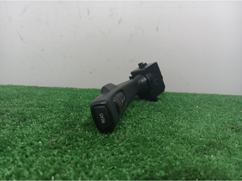 Recambio de mando luces para volvo v50 familiar 2.4 kinetic referencia OEM IAM 17D770  