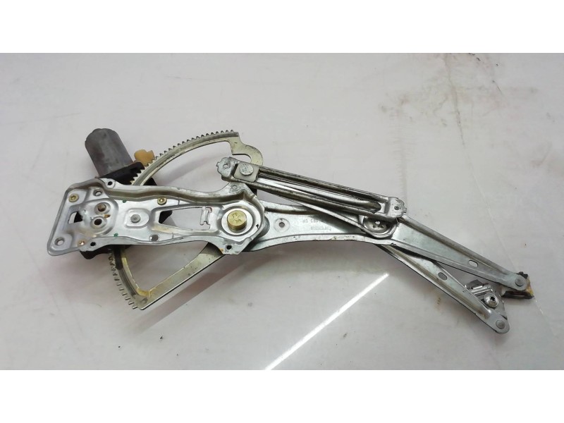 Recambio de elevalunas delantero izquierdo para mercedes-benz clase m (w163) 270 cdi (163.113) referencia OEM IAM 990407100 9904