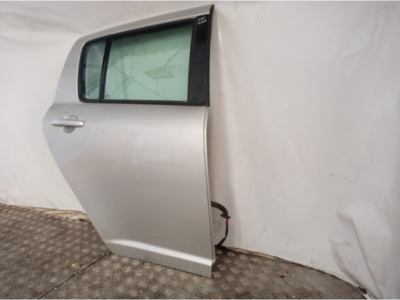Recambio de puerta trasera derecha para suzuki swift berlina (mz) 1.3 ddis diesel cat referencia OEM IAM   