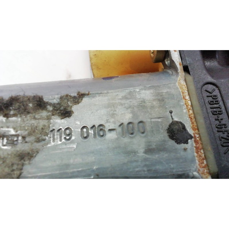 Recambio de elevalunas trasero derecho para mercedes-benz clase m (w163) 270 cdi (163.113) referencia OEM IAM 119016100 11901610