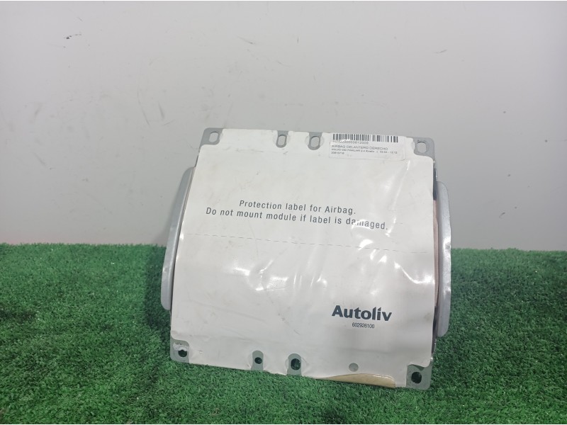 Recambio de airbag delantero derecho para volvo v50 familiar 2.4 kinetic referencia OEM IAM 30615716 601220700A 30615716