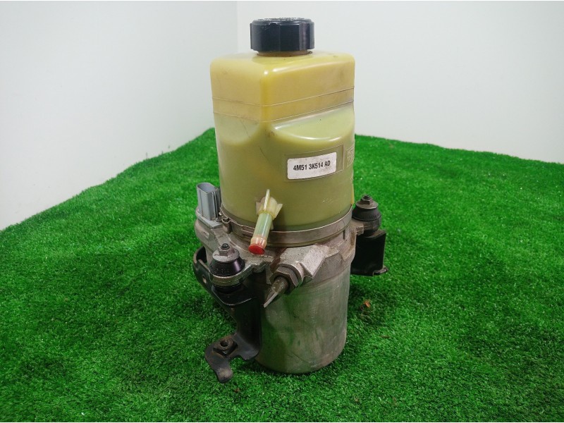 Recambio de bomba direccion para ford focus berlina (cap) ambiente (d) referencia OEM IAM 4M513K514AD 4M513K514AD 4M513K514AD