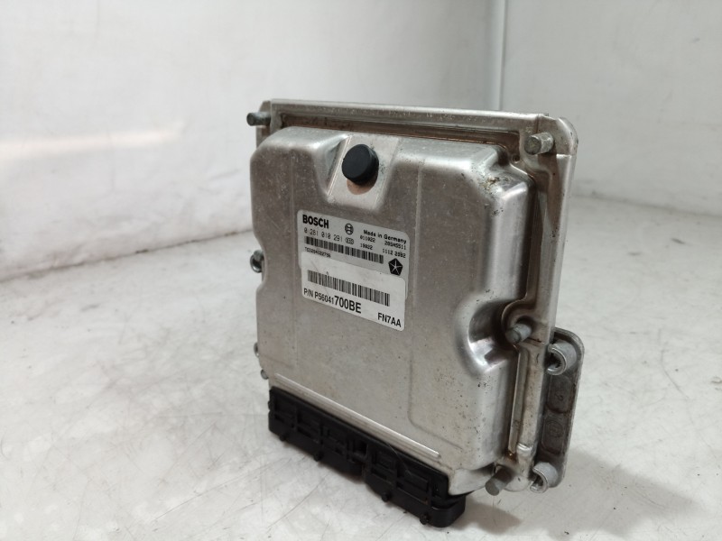 Recambio de centralita motor uce para jeep cherokee (kj) 2.5 crd básico referencia OEM IAM 0281010291 0281010291 0281010291