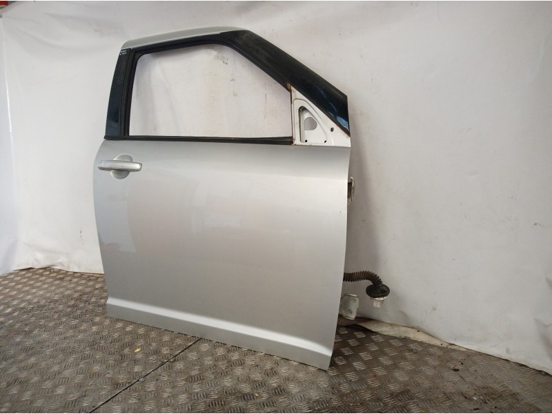 Recambio de puerta delantera derecha para suzuki swift berlina (mz) 1.3 ddis diesel cat referencia OEM IAM   