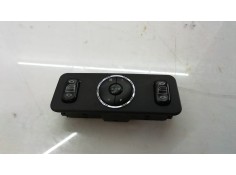 Recambio de mando elevalunas trasero derecho para mercedes-benz clase m (w163) 270 cdi (163.113) referencia OEM IAM A1638200326 