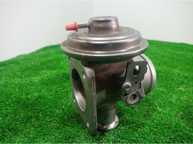 Recambio de valvula egr para bmw serie 3 berlina (e46) 320d referencia OEM IAM 2826400 2826400 2826400