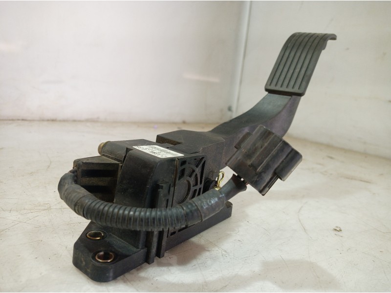 Recambio de pedal acelerador para hyundai accent (lc) gls referencia OEM IAM   