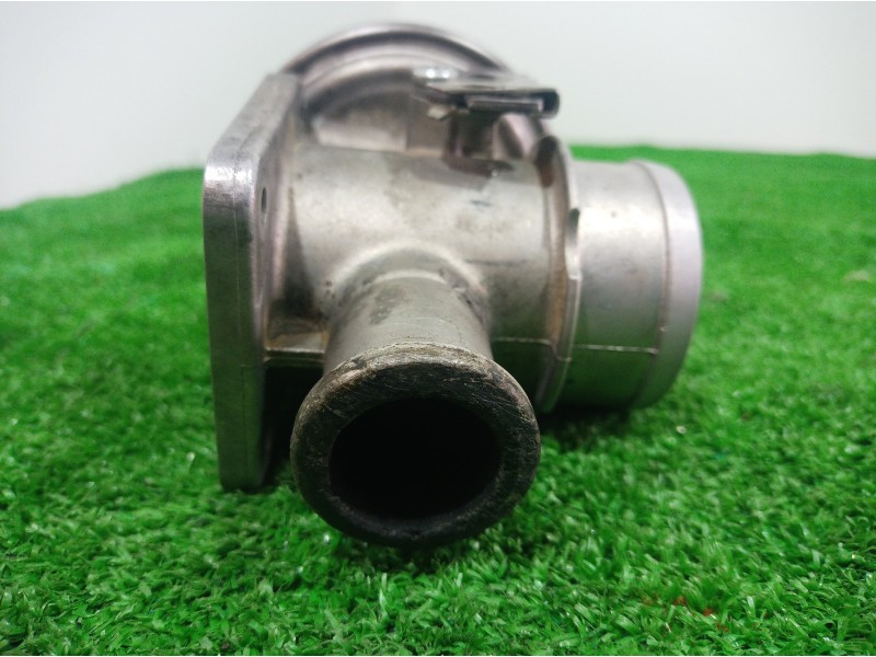 Recambio de valvula egr para bmw serie 3 berlina (e46) 320d referencia OEM IAM 2826400 2826400 2826400